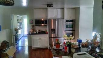 Individual rooms in updated farmhouse with lots of gardening space 3