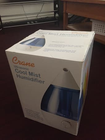 Humidifier, tennis racket, small table, bicycle pump 1
