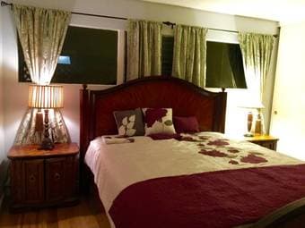 $1,090 Cute 5 bedroom house with great housemates 2
