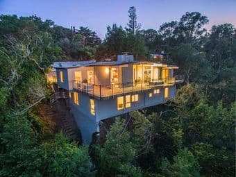 From $800, incredible house close to Bart Station! 1