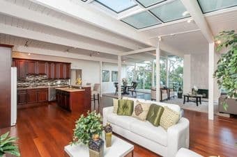 From $890, incredible house close to Bart Station! 2