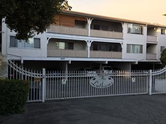 $40/day Now to Oct 11 Master Room in Mountain View, Female only 3