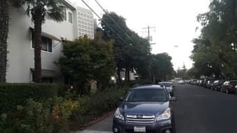 $1100, Palo Alto (bicycle 15 min to Stanford), 1 bed Apt. living room 1