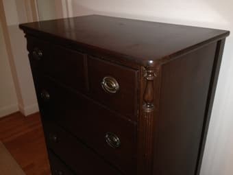 Beautiful Mahogany Chest 3