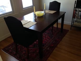 DINING TABLE 1