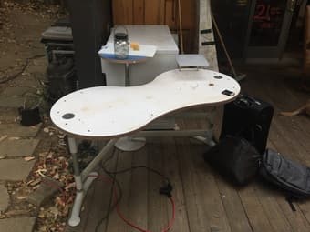 Herman Miller Desk "Red-Rocket" White 3