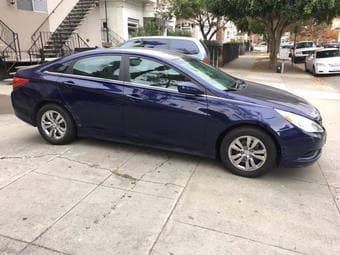 Hyundai Sonata GLS 2011 1