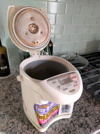 Zojirushi 2.2 Liters water boiler and heater w/ LCD display $45 2