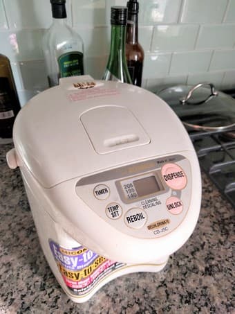 Zojirushi 2.2 Liters water boiler and heater w/ LCD display $45 3
