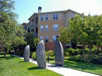 Looking for Female Roommate to Share 2BD2BR Apartment in Sunnyvale 2