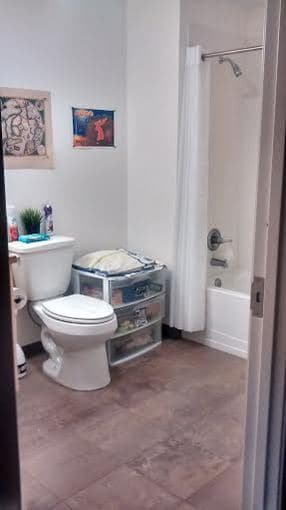 Premium Studio sublet (single or couple) from 12/8 - 1/9. Rate: $1799 2