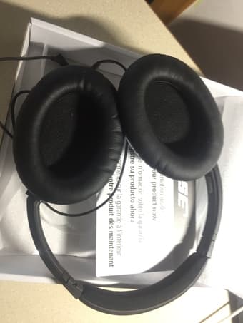 Brand new BOSE AE2 headphones - Black - $110 3