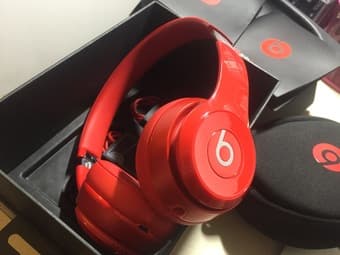 BEATS SOLO2 Wireless - Red -  $230 1