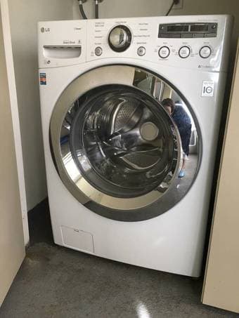 LG Washer Front load washer with Steam - $350 (North San Jose) 1