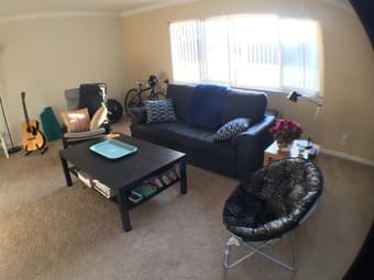 [Menlo Park] Master Bedroom + Private Bath (Laundry/Parking) - $1400 1