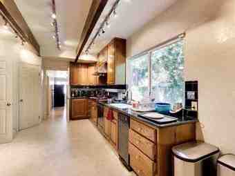 Engage w/ +A Mindful Growth Focused Community in Coworking/Vibe House! 3