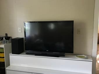 Furnished Room available Now 1