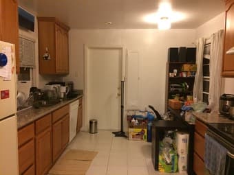 Private bedroom in Palo Alto: Dec 13-Jan 10 for $1055 (negotiable) 3