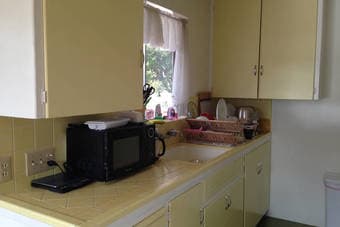 $1500--1BR in sunny 2BR apartment in College Terrace (start Dec 15) 2
