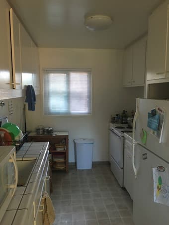 Escondido Village Sublet: Dec 24 - Jan 5 3