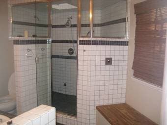 PALO ALTO-$1650 / 400ft2 - Avail now furn master bedroom w/bath 2