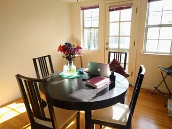 Sublet $1200 Dec 20 - Jan 24 Palo Alto 2