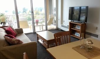 Sublet apartment at EV from Dec.18 - Jan.8 1