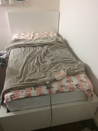 IKEA Malm Bed, Shelf Unit and Bookcase 3