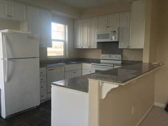 $2595 / 2br - 1100ft2 - Executive 2b/2b in Palo Alto Prime Location 2