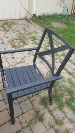 Outdoor Patio Table + Chairs + Cover (menlo park) 3