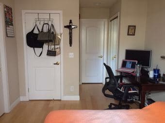 Sunnyvale West 1B1B Rental in a 2B 2.5Bath townhouse in Sunnyvale West 2