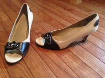 Heels size 8.5 1