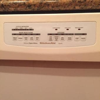 Kitchenaid Dishwasher Good Condition 2