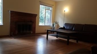 Master Bedroom for Rent Next to Stanford 3