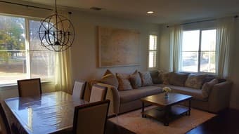 Furnished 3BR 3BA - 1743ft2 - Sunnyvale Townhouse w/ 2-car garage 1