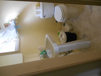 Room close to California Ave Caltrain Station 2