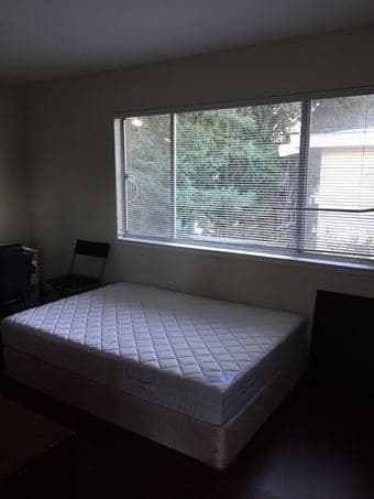 Living room：$680 3