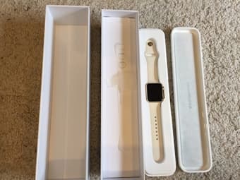 apple watch series 1 , 38 mm gold aluminum 1