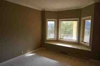 Large Room Available In Big Sunny House in Los Altos w/ Huge Pool :o) 2