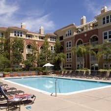 1BR/BA in a 2BR apartment near Caltrain station in Redwood City 2