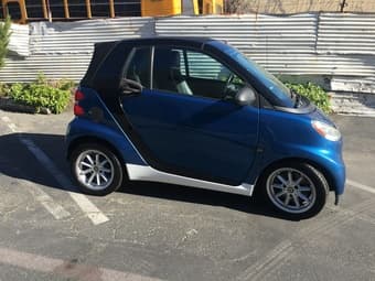 For rent SMART CAR FORTWO 1