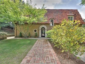 Looking for Roommate for Beautiful House. 11 min Driving to Stanford! 1