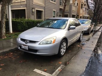 Honda Accord 2005 in Excellent condition! 1