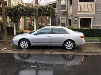 Honda Accord 2005 in Excellent condition! 2