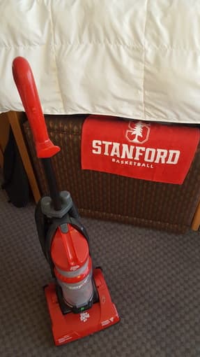 Dirt Devil Vacuum 1