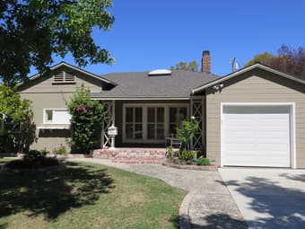 Room in 3BR Palo Alto house. Available immediately 2