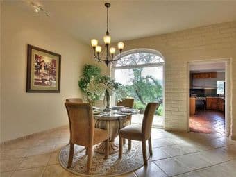 Looking for Awesome Roommate. 11 min driving to Stanford! 3