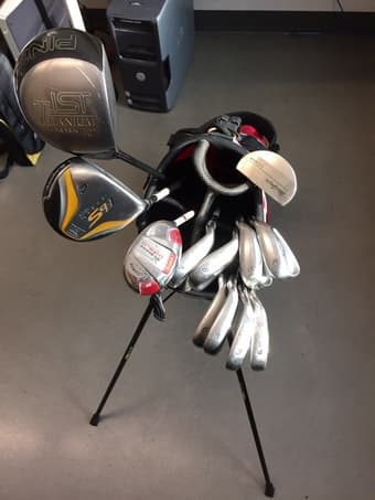 Golf Clubs - Excellent Value! 1