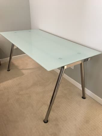 Like new Ikea Office Desk 1