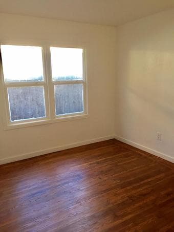Sunny Bedroom with Easy Access to 101 & 84, Steps to Campus + Facebook 2